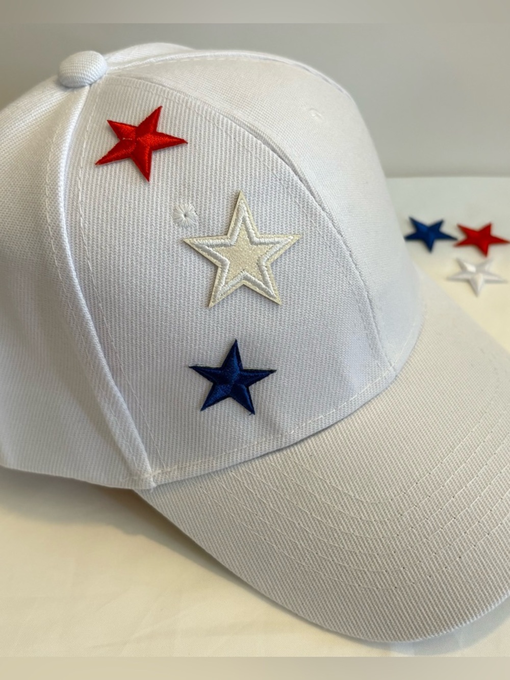 WHITE NEW 🇺🇸 PATRIOTIC Women’s Adjustable Baseball Hat  USA Boutique Style